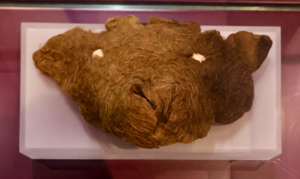 Advent calendar Flap 5, the Hedeby Mask